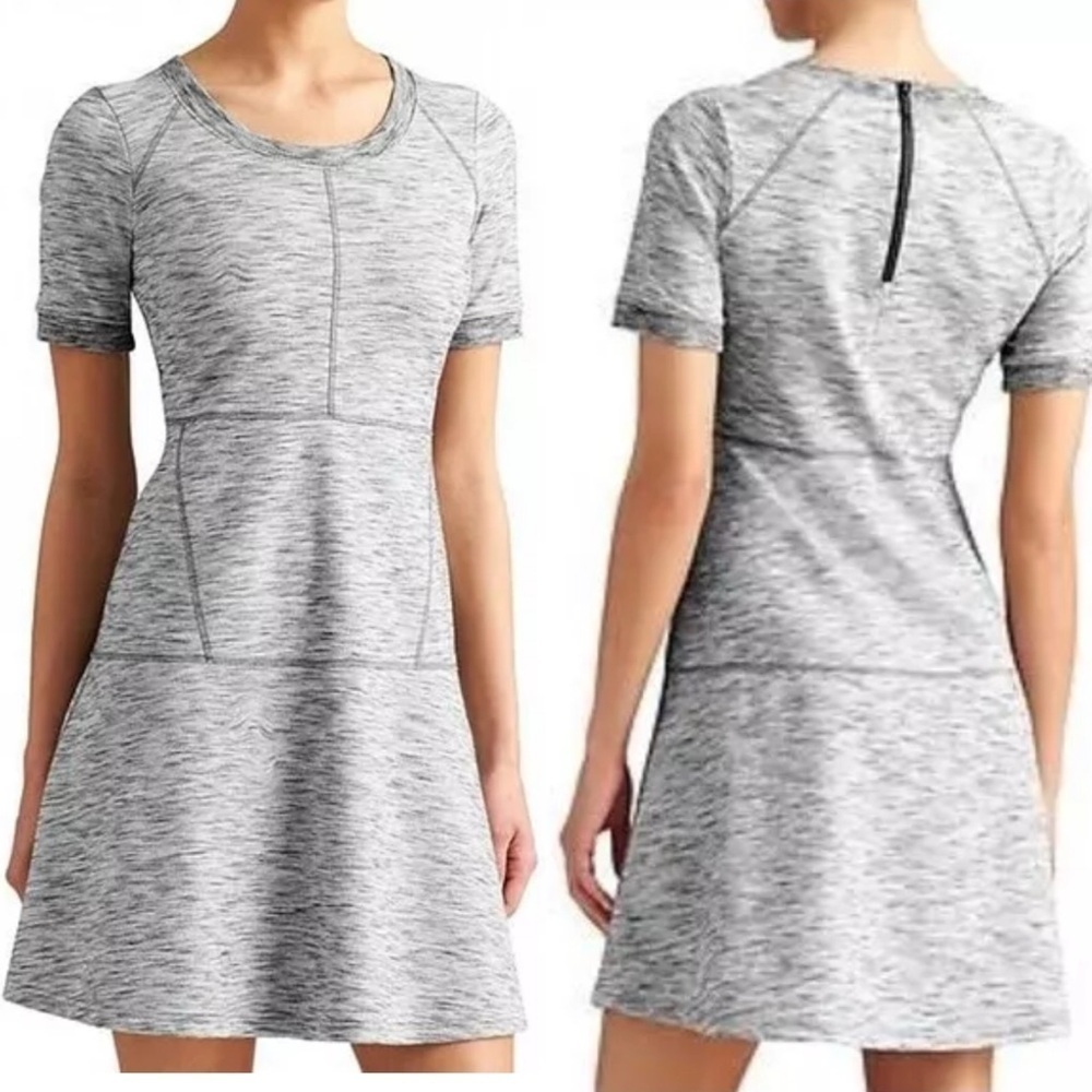 Athleta En Route heather gray texture casual pointe packable dress 724627